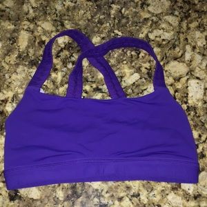 Lululemon sports bra